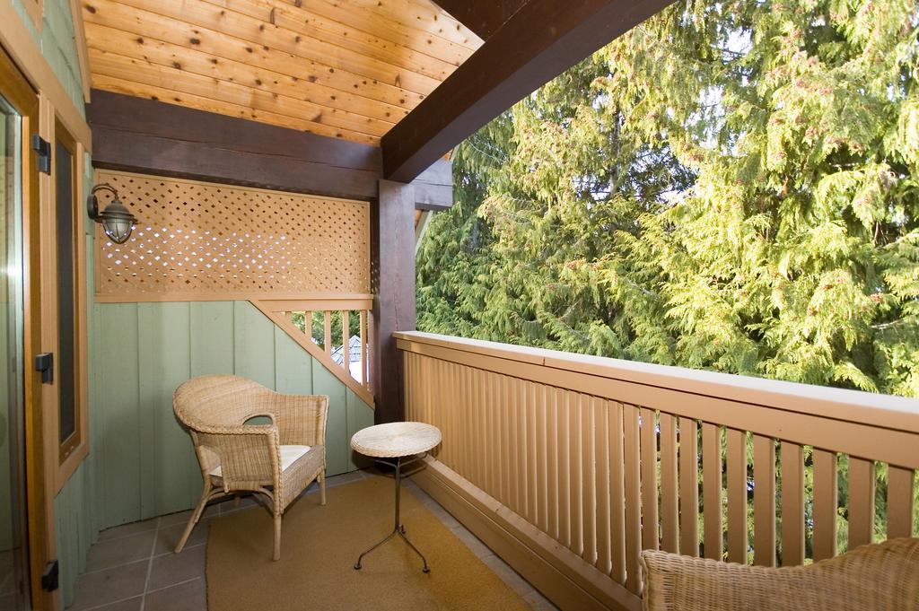 Whistler Alpine Chalet Retreat & Wellness Villa Eksteriør billede