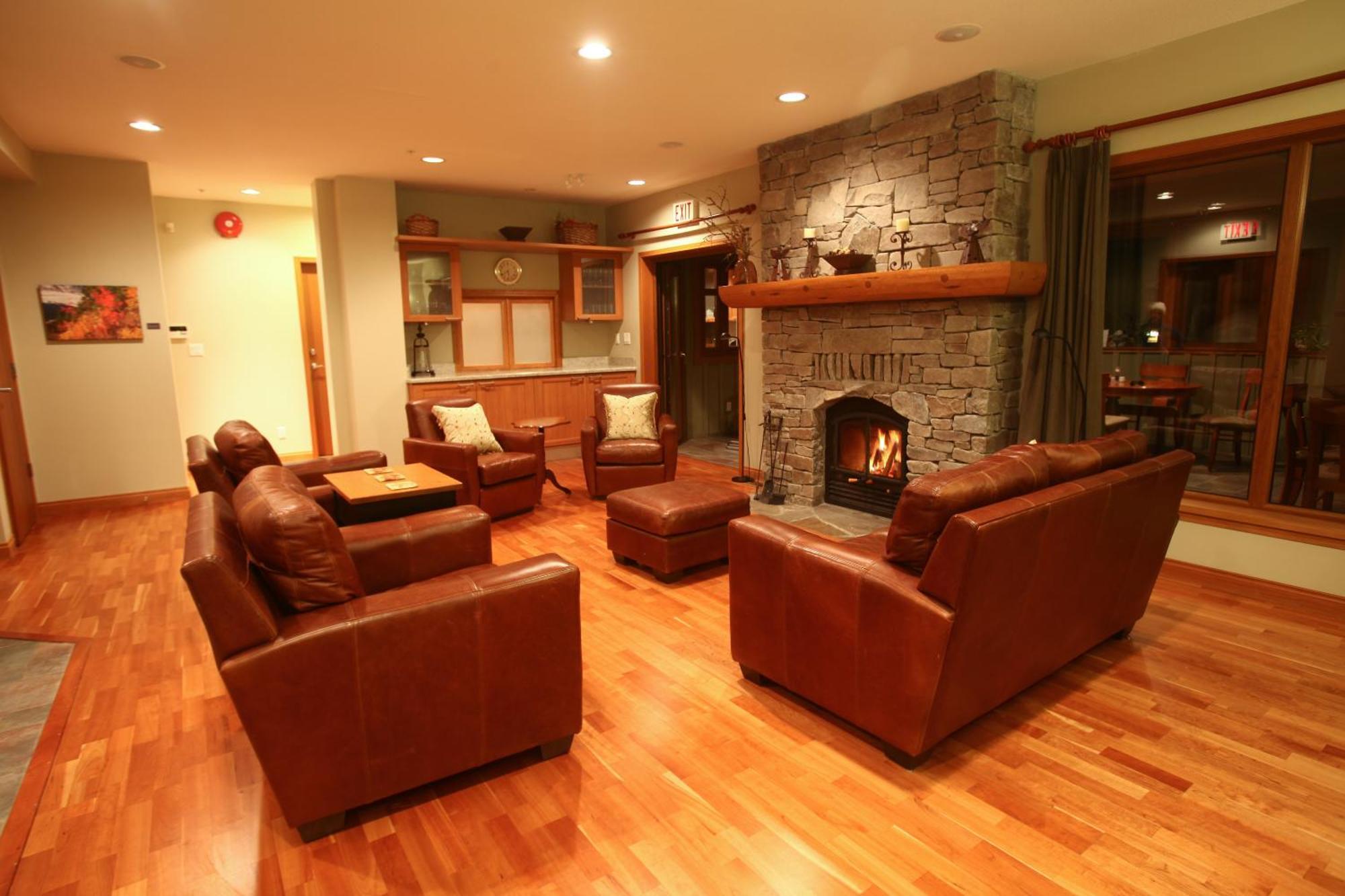 Whistler Alpine Chalet Retreat & Wellness Villa Eksteriør billede